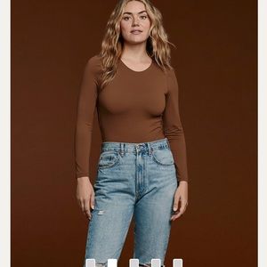NWOT nuuds XS long sleeve crew neck bodysuit in chocolate
